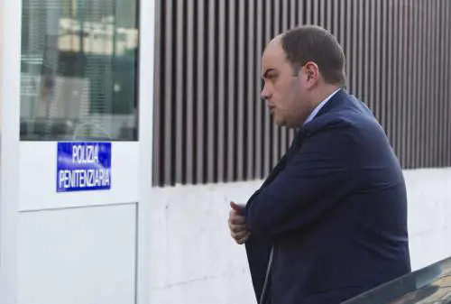 Idv, Vincenzo Maruccio in arresto: accusa di peculato