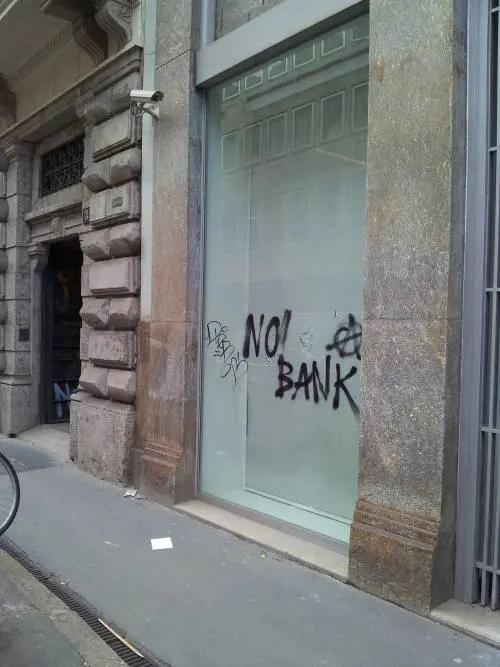 Studenti in piazza a Milano