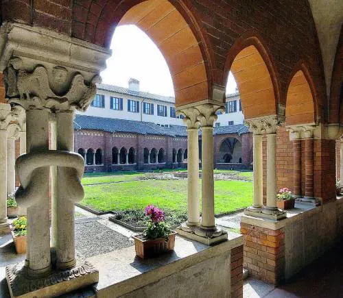 Misteri e segreti inconfessabili di Milano