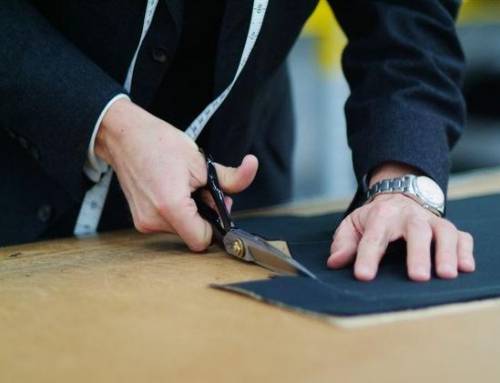 Taglio sartoriale e linea fit Ma la giacca è in morbida lana