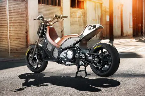 Yamaha TMax Hypermodified by Roland Sands