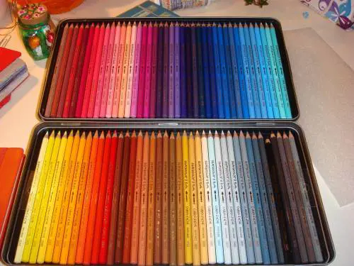 La signora delle matite Caran d'Ache