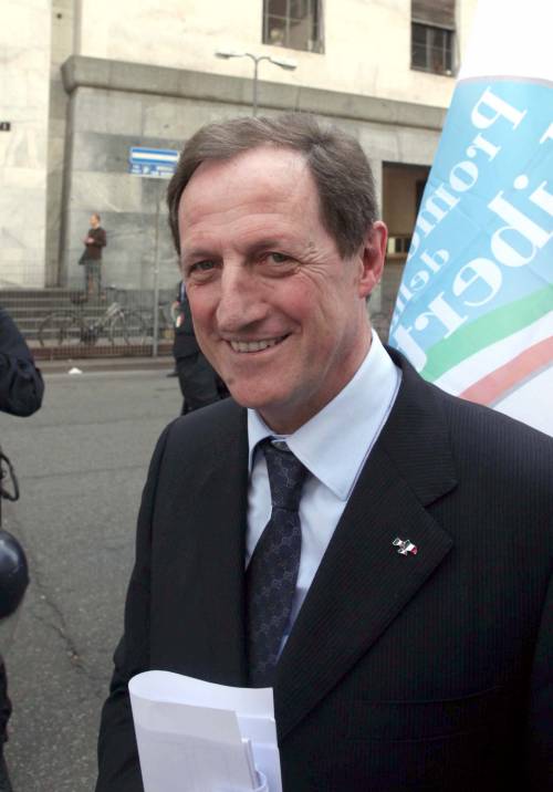 Il Pdl vuole il suo candidato alla guida della Lombardia: "Primarie? Ultima istanza"