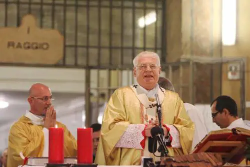 Sesso in cambio di regali Filmato e arrestato il cappellano di San Vittore