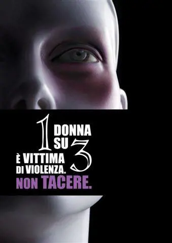 Vivienne Westwood, vetrina-choc per la Giornata contro la violenza sulle donne
