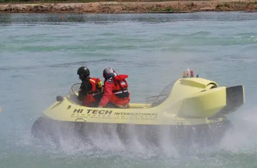 Sono italiani gli aeroscafi che proteggono il mondoDall'Inghilterra all'Arabia: i mezzi di salvataggio sono prodotti a Milano