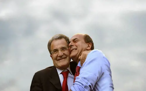 Il fotomontaggio creato da Isola Virtuale (http://isolavirtuale.tumblr.com)