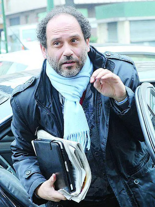 E il «rosso» Ingroia diventa arancione: «In politica? Forse»