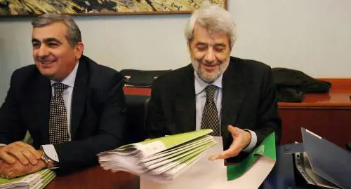 Aler avverte la capogruppo Pd: «Basta attacchi o quereliamo»