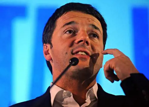 Berlusconi: per Renzi porte aperte. Il sindaco di Firenze: "Chiudile pure"