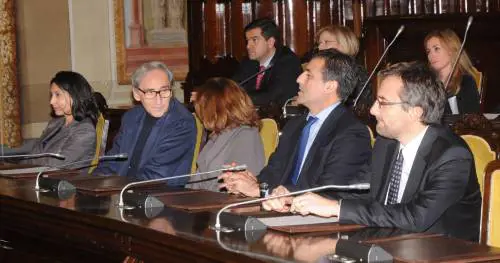 Il presidente dell'Ars bacchetta Battiato: "Inaccettabile la sua assenza"