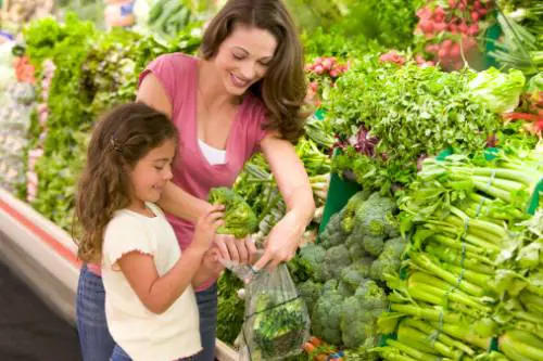 Ora gli italiani hanno paura: vendono i gioielli di famiglia