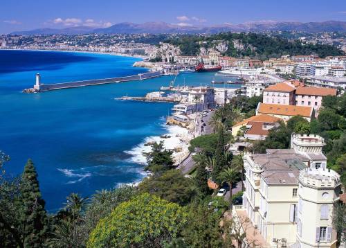 Costa Azzurra, supertassa Hollande sulle case
