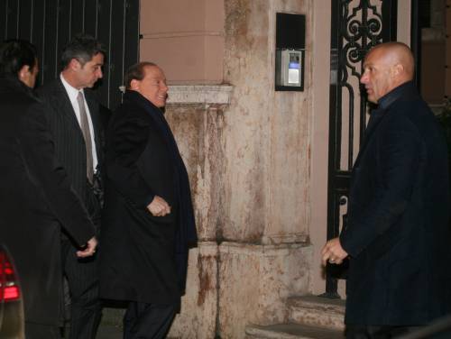 Berlusconi: "Alleanza con la Lega, porte aperte a Renzi. Le dimissioni di Monti? Doverose"