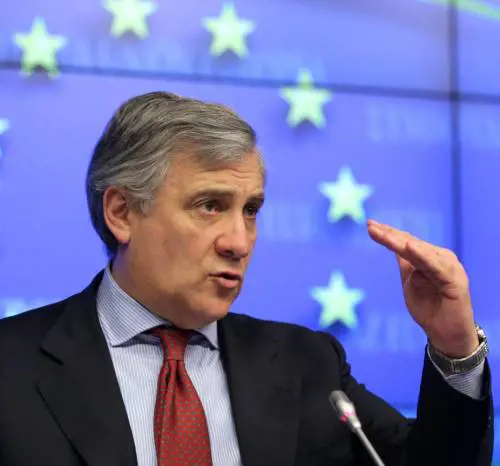 «Il Pdl? Non è populista Il Cav odia la burocrazia ma è il primo europeista»