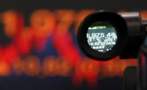 Cresce la richiesta di Bot: spread sopra i 330 punti