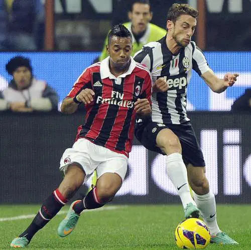 Robinho blindato, retromarcia Sneijder