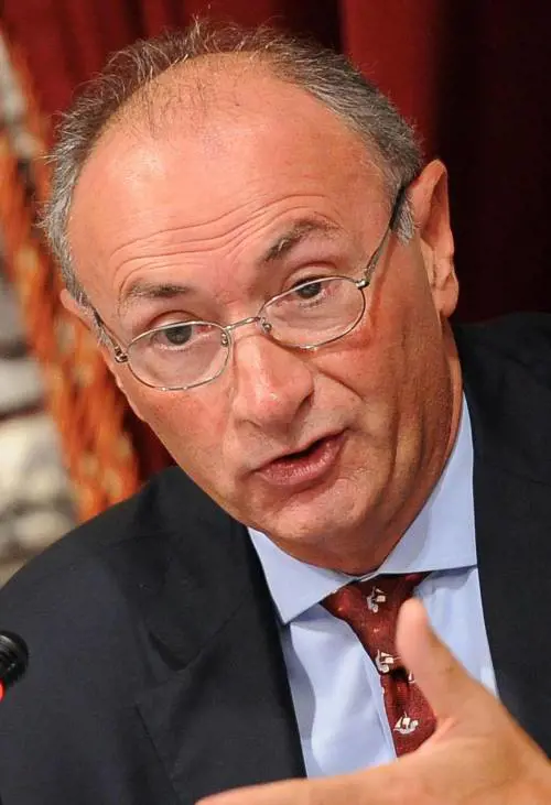 Unicredit, Ghizzoni: «Con la nuova sede risparmieremo 25 milioni l'anno»