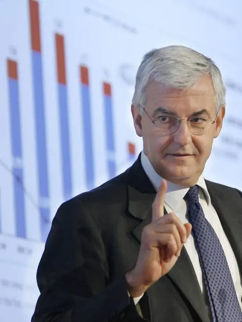 L'Europa dà l'ok ai Monti bond e mette sotto esame il piano Mps