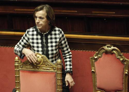 Il ministro del Lavoro Elsa Fornero in Senato durante il voto di fiducia