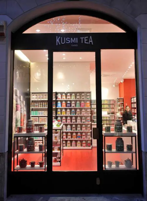 Ritorna la voglia di tè Sbarcano a Milano tre marchi del mito