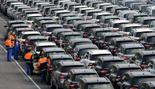 Auto, l'anno nero va in archivio ma il 2013 fa già tanta paura