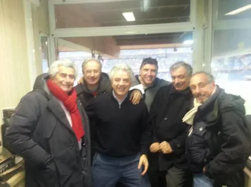 Il «pensatoio» dove nascono le migliori radiocronacheLa cabina Rai al Ferraris