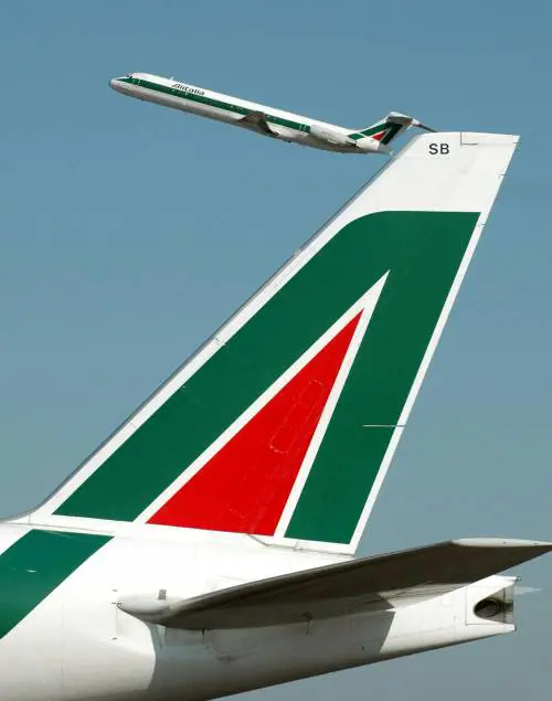 Alitalia, si lavora per nuovi soci Air France smentisce trattative