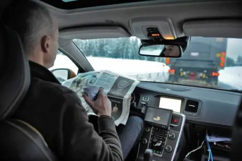 Quasi pronta l'auto che si guida da sola