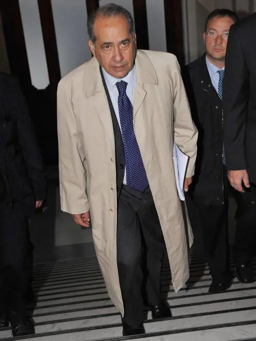 La capriola di Pisanu: Stato e mafia trattarono ma senza ok dei politici