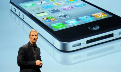 Apple attacca Samsung con l'iPhone low cost