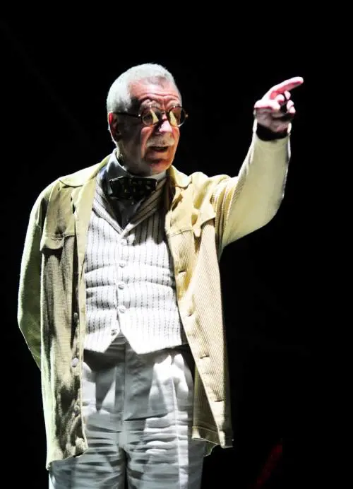 Stravagante Amleto di Lorenzo Loris