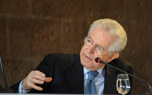 Il presidente del Consiglio dimissionario Mario Monti