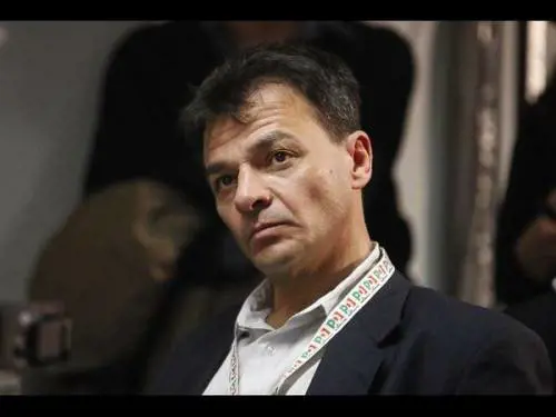 Il Pd inizia a tremare E mette le mani avanti "Si torni alle urne"