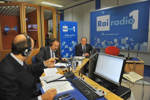 Silvio Berlusconi alla trasmissione radiofonica Radio anch'io