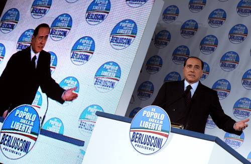 Berlusconi: "Ho escluso amici per colpa dei pm politicizzati"
