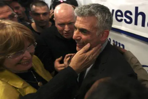 Il centro di Lapid festeggia il risultato