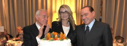 «In campo solo perché me l'ha chiesto il Cav: è l'unico che può salvare l'Italia»