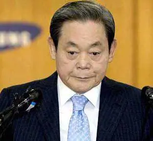 Samsung fa il pieno di utili Lenovo vuole Blackberry