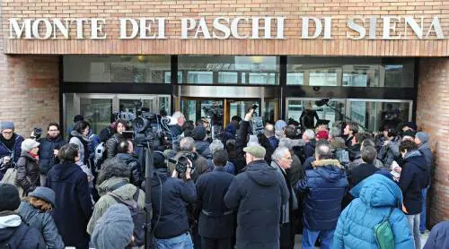 Mps, ecco la cassaforte delle stecche. Ed esplode l'affaire "Enigma"