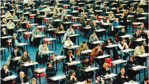 Concorsone nel caos, mediocrità per sentenza: ora è il Tar che sceglie i prof