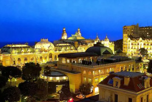 Lirica e tennis sul mare più chic Vacanza principesca a Montecarlo