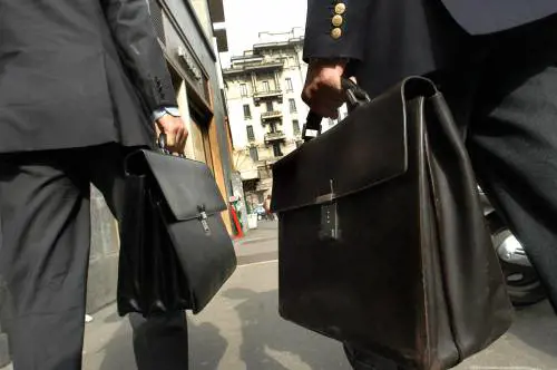 Uno sportello per le consulenze. Molti over 50, soprattutto donne
