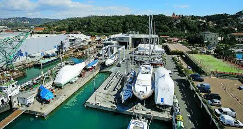 Yare & Seatec Il meglio del refitting e della tecnologia a Marina di Carrara
