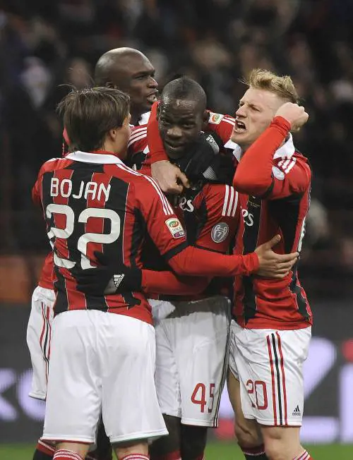 Esordio con doppietta per Balotelli