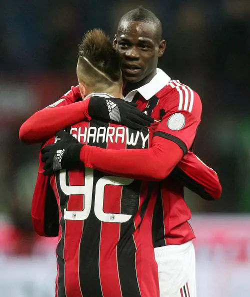 Mario Balotelli festeggia con Stephan El Shaarawy