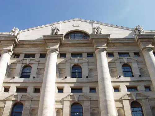 Tutta colpa del Cav? Ecco dove si sbaglia la stampa economica Usa