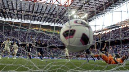 Calcioscommesse, inchiesta in 15 Paesi: 380 partite sospette