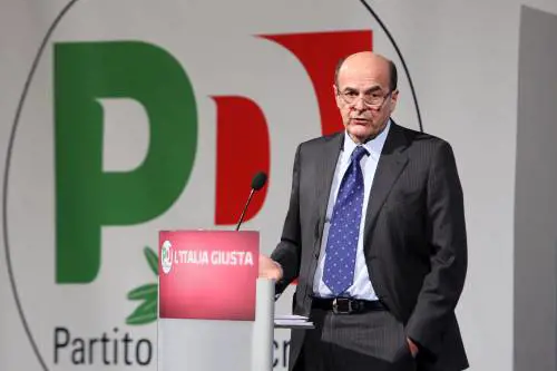 Ecco la priorità di Bersani per convincere gli anti Cav: "Legge su conflitto d'interessi"
