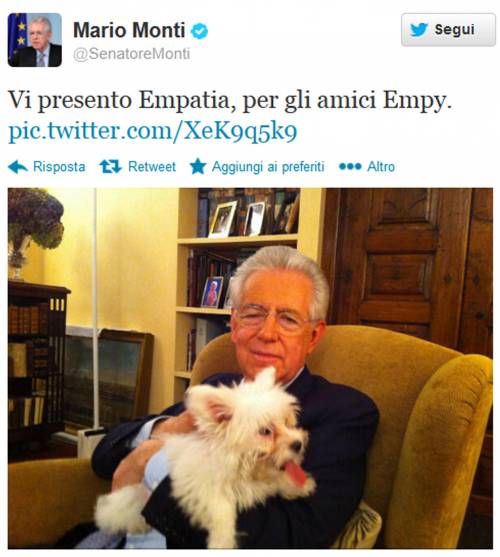 La foto con Empy, adottato mercoledì in tv, prontamente pubblicata ieri mattina su Twitter da Mario Monti 